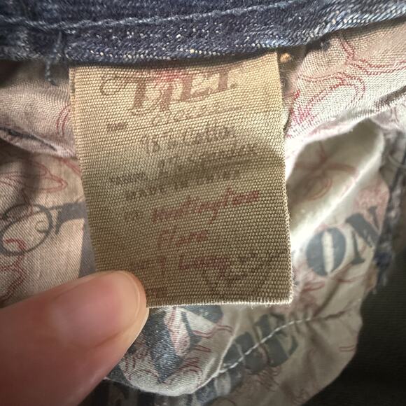 Handmade Heachable Floral Patchwork Denim Jeans Vendor #1307 PO #13331 - Picture 4 of 10